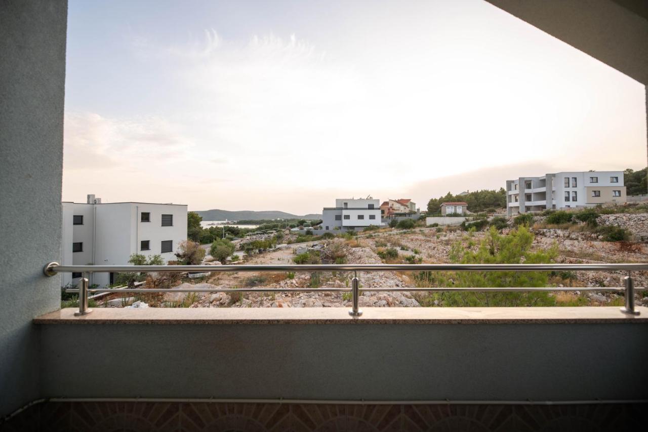Sunny Beach Apartments Šibenik Exterior foto